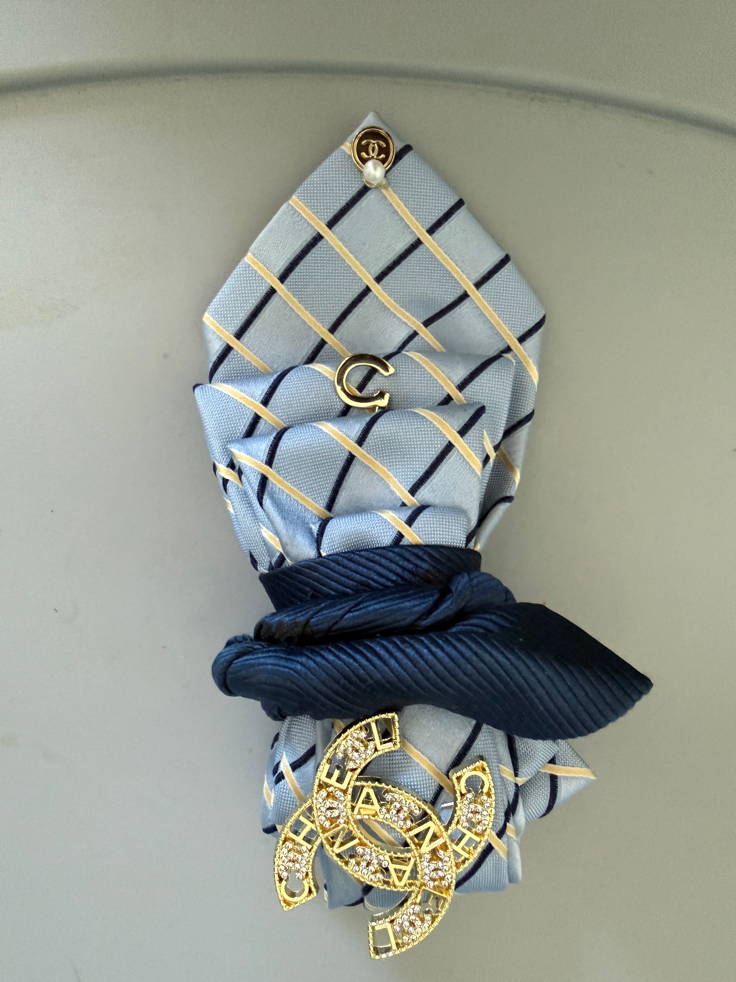 Junk Tie