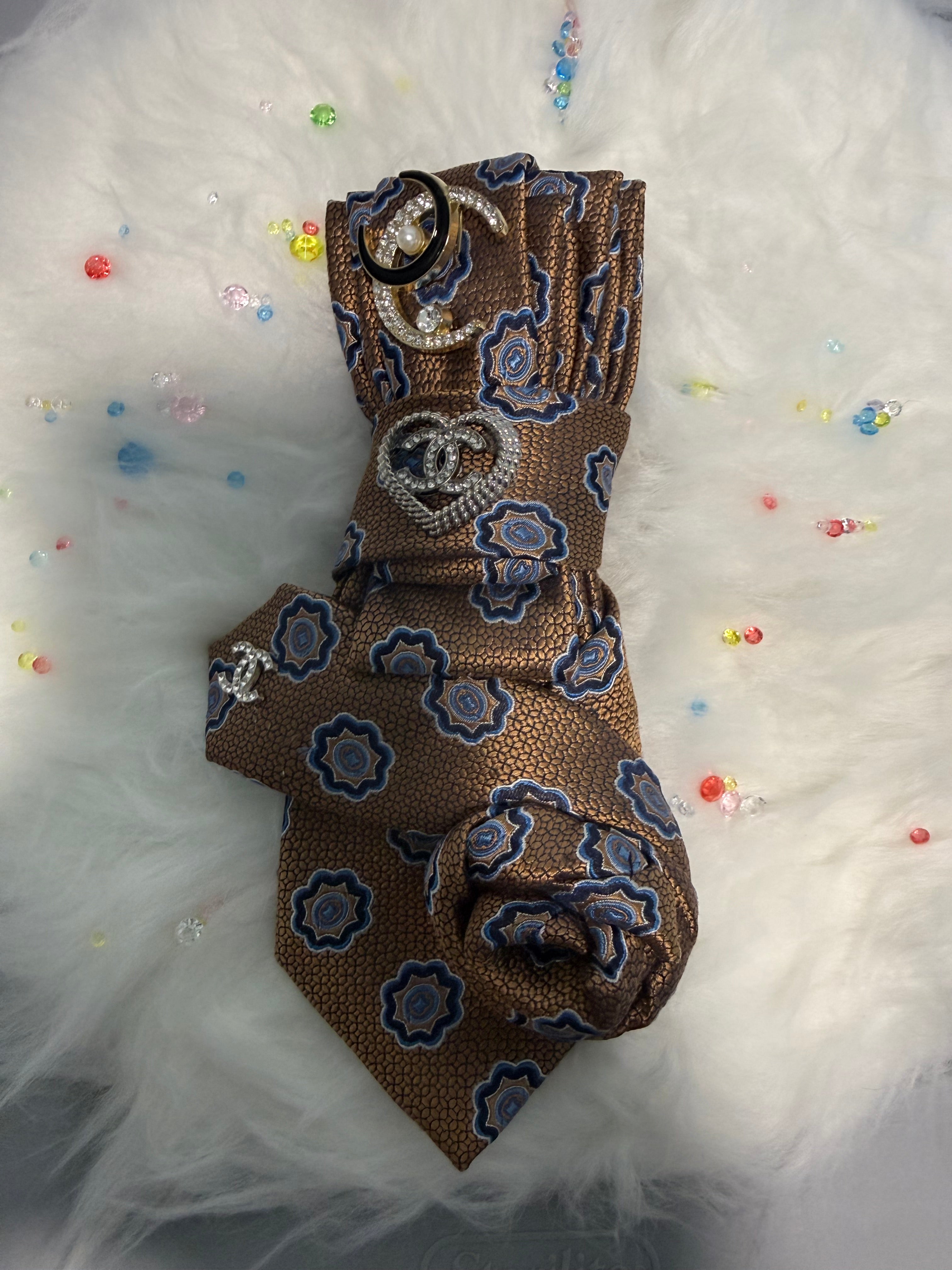 JUNK. TIES MADE WITH LOVE